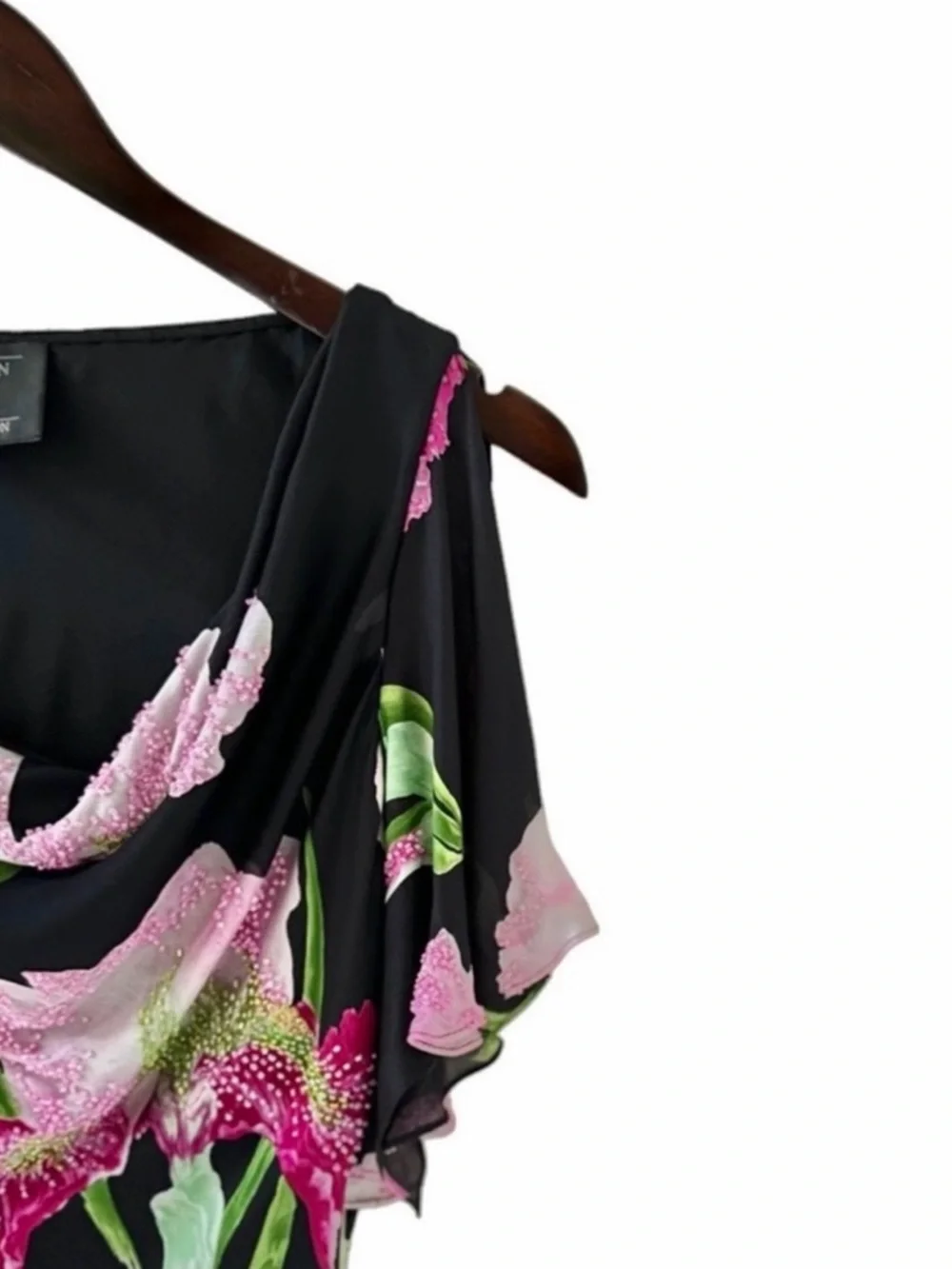 Carmen Marc Valvo Black Floral Print Draped Neck Short Sleeve Silk Top Size 4 - Picture 2 of 8